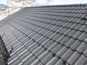 岐阜県大垣市　手塗職人 塗りかえ工房 屋根塗装 2回目の上塗り