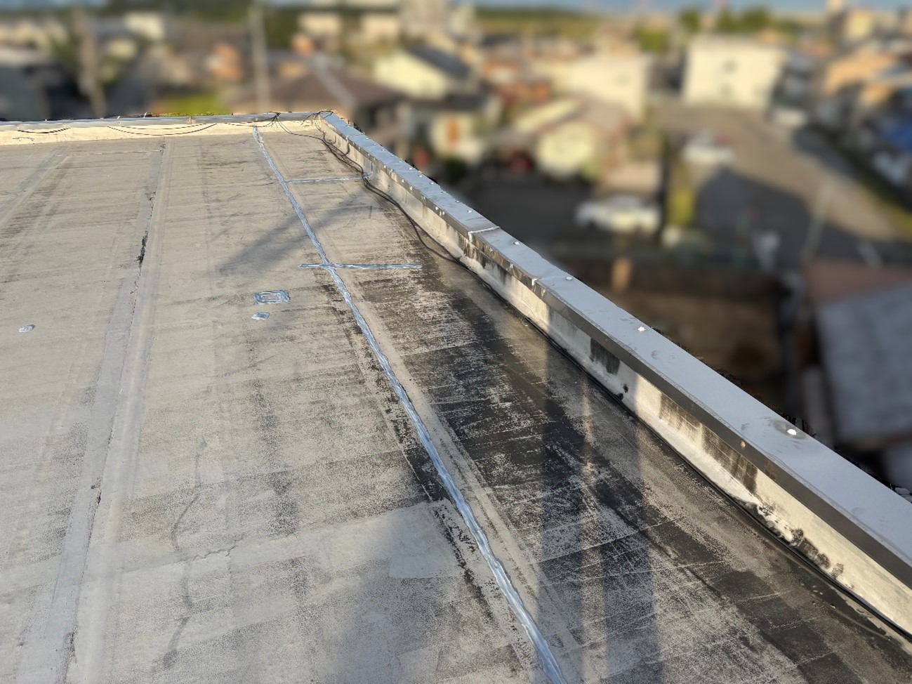 251005amamori-okuzyou03 | 【 塗りかえ工房】開発サイト 雨漏り応急処置】突然の雨漏りに即対応!緊急修理の実例をご紹介|岐阜県大垣市 安八 塗りかえ工房